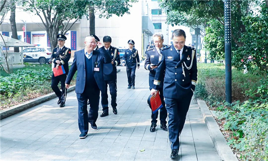 绿之韵胡国安受邀参加湖南省公安厅第四个中国人民警察节庆祝活动